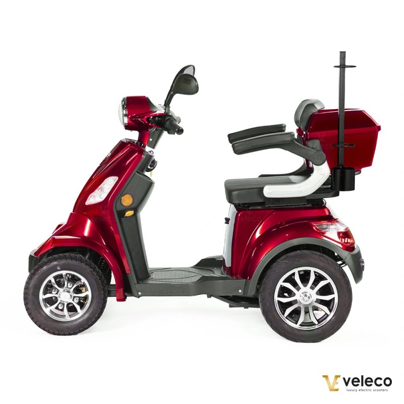 Veleco FASTER: 4-wheeled mobility scooter with ace design