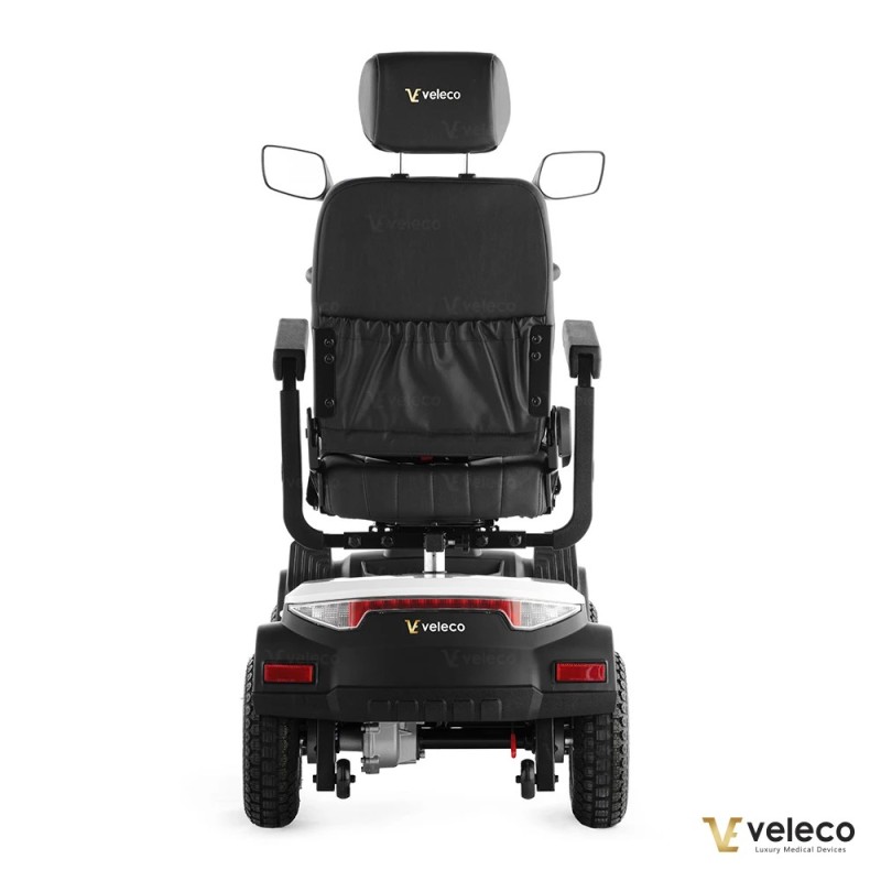 Veleco SHARPY: 4-wheeled mobility scooter with captain seat