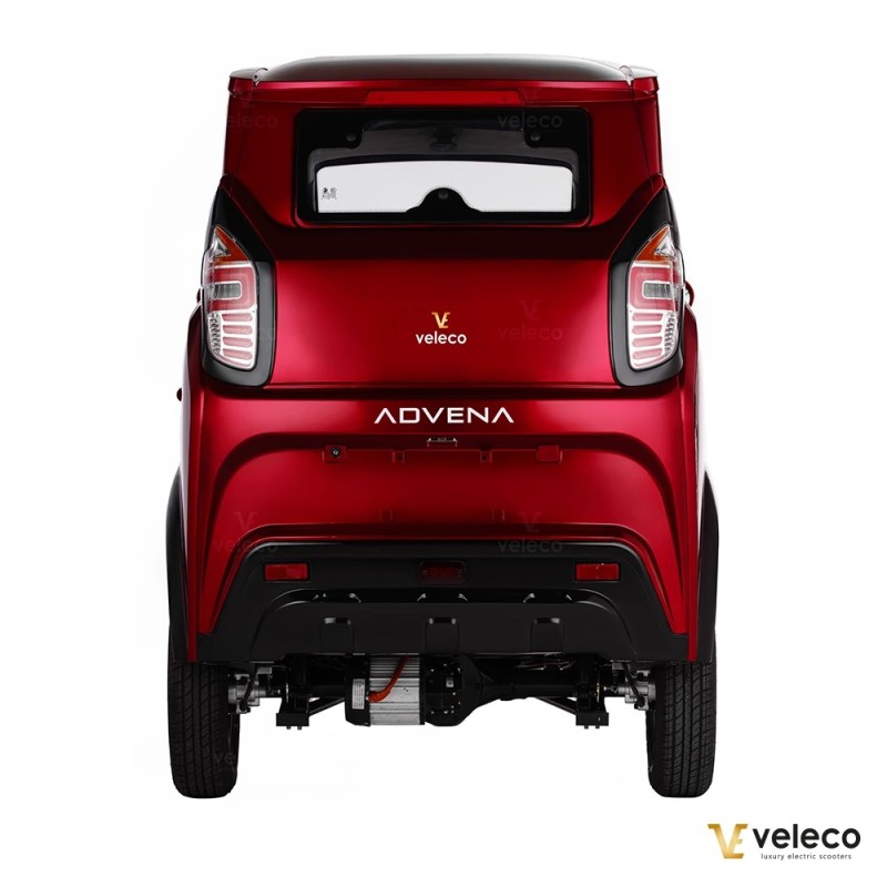 Veleco ADVENA: 2-seater enclosed moped that looks like a car