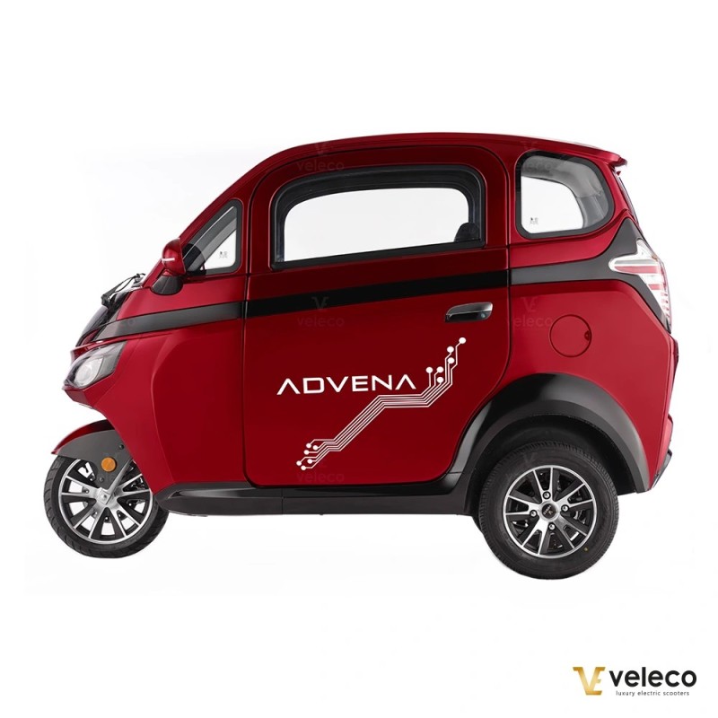 Veleco ADVENA: 2-seater enclosed moped that looks like a car