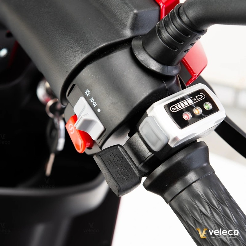 Veleco DRACO – 3-wheeled mobility scooter with extra equipment