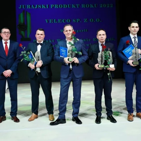 Jurassic Product of the Year 2022 Trophy for Veleco